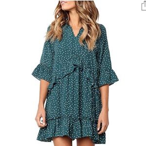 Green polka dot dress w ruffles